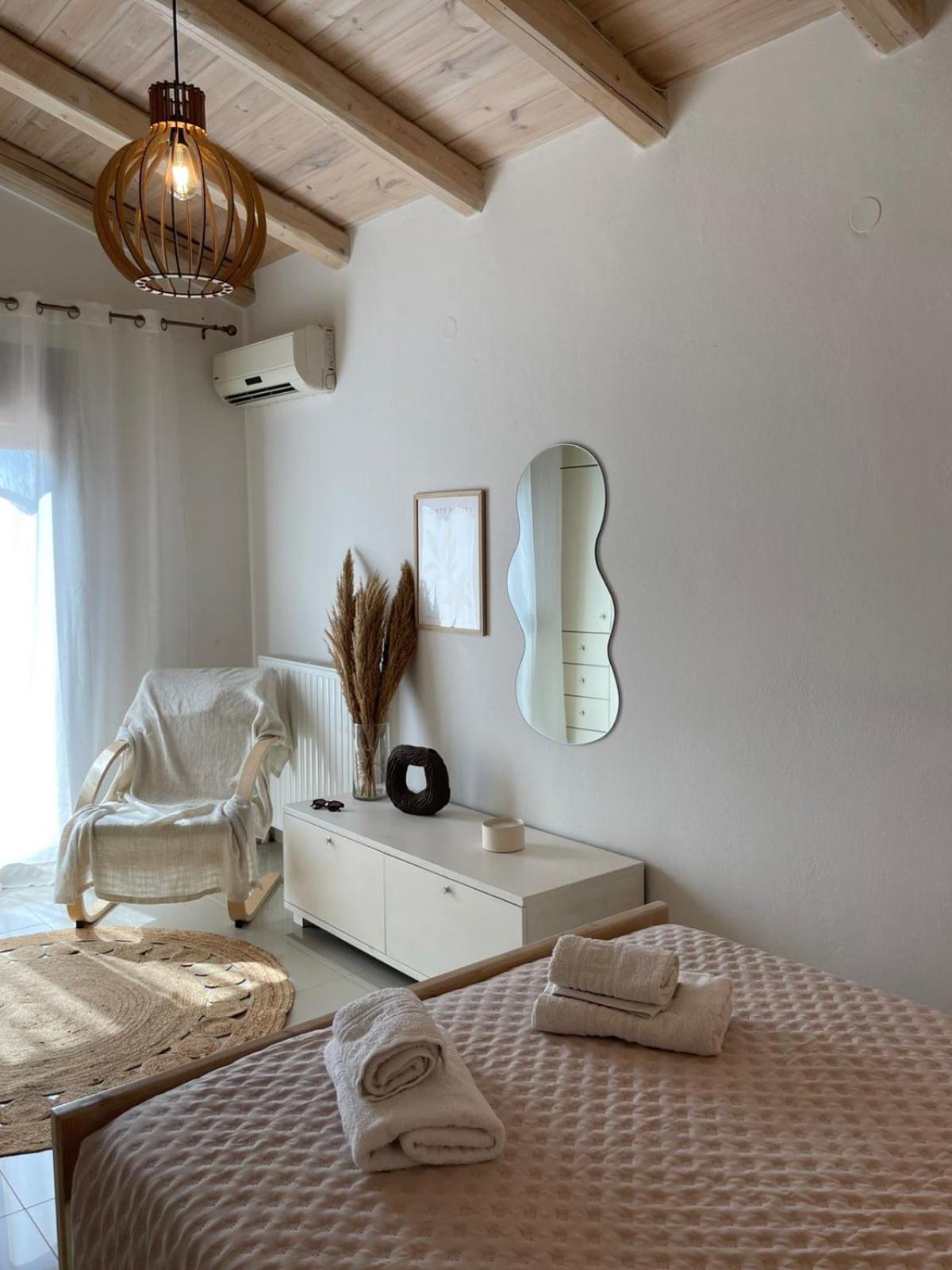 Villa Aspasia With Private Jacuzzi - Oasis Resort 科基诺斯皮格斯 外观 照片